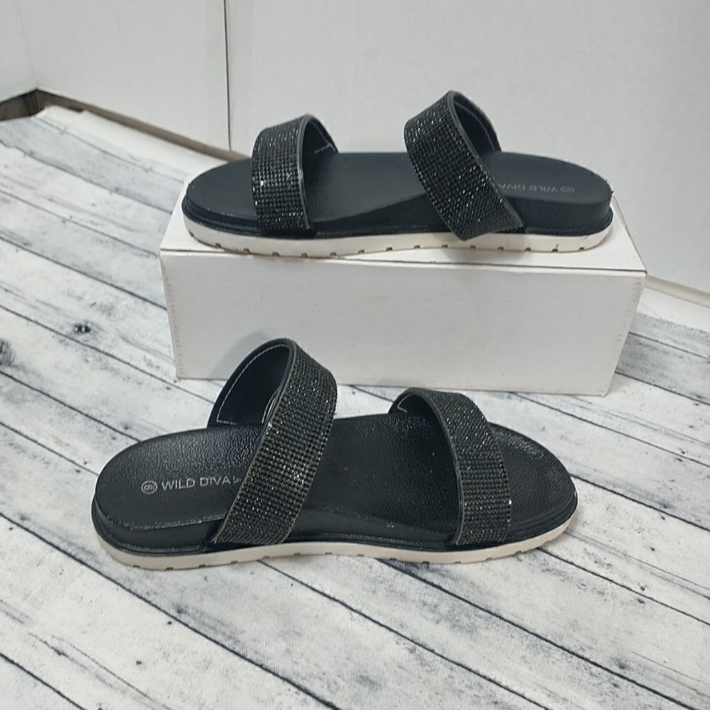 Fashion Nova Wild Diva Sandals Black/white Size 9